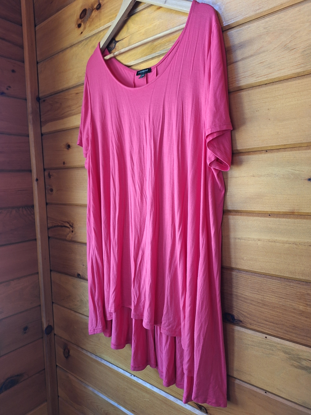 Lane Bryant Hot Pink Short Sleeve Scoop Neck Tee – Size 18/20